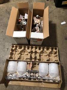 Lot of assorted Bathroom Vanity Lights various models and conditions customer returns see pictures