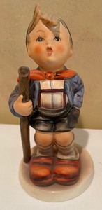 lot 50 image: Four Vintage Hummel Figurines