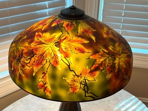 lot 1 image: Antique Jefferson Autumn Leaves Reverse Painted Table Lamp