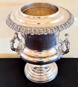 lot 30A image: Vintage Royal Scots Greys Silver Plate Ice Bucket