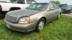 lot 1 image: 2001 Cadillac Deville