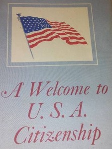 lot 526 image: USA Citizenship Textbooks 1959, 1947, 1959. Unused condition.