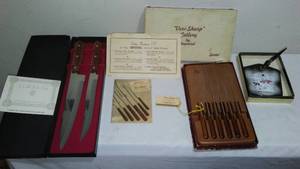 lot 512 image: Knife and Pen Sets - 3