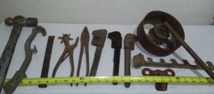 lot 548 image: Vintage Tools and Hardware.