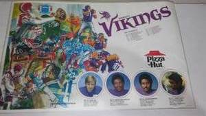 lot 595 image: Minnesota Vikings 1977 Pizza Hut Placemat.