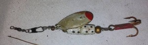 lot 607 image: Vintage Misc. Lures (3) and a Copper can Gatorade Bottle.