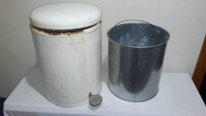 lot 683 image: Vintage Medical Step on Garbage Can with Liner.
