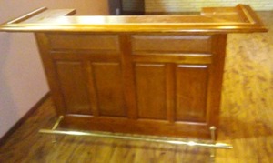 lot 750 image: Dry Bar.