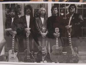 lot 36 image: Wilbury Record Co. The Traveling Wilburys