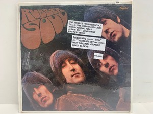 lot 112 image: The Beatles Rubber Soul