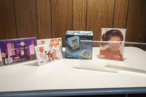 lot 108 image: picture frames