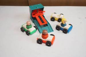 lot 183 image: Fisher price race car set