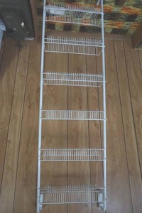 lot 200 image: hangers