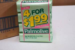 lot 215 image: Palmolive bar soap