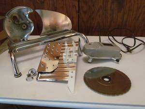 lot 13 image: meat slicer