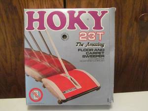 lot 58 image: Hoky