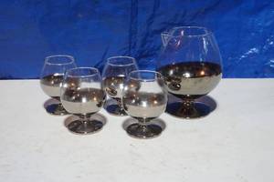 lot 282 image: Five Ombre Silver Mercury Fade Brady Sniffers