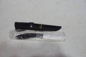 lot 301 image: NEW Browning Knife