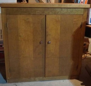 lot 334 image: Home Dcor