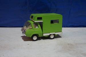 lot 364 image: Vintage Tonka Motor Home