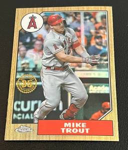 lot 99 image: Mike Trout 2022 Topps Chrome Refractor #87BC-1 Baseball Card