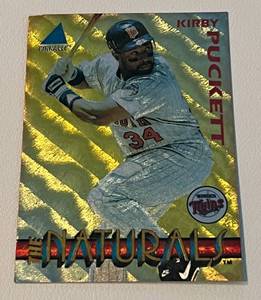 lot 171 image: Kirby Puckett 1994 Pinnacle The Naturals Insert #11 Minnesota Twins Baseball Card