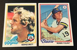 lot 176 image: George Brett  Robin Yount 1978 Topps #100 and #173 Vintage Baseball Card