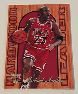 lot 199 image: Michael Jordan 1995-96 Flair Hardwood Leader Insert #4 Basketball Card