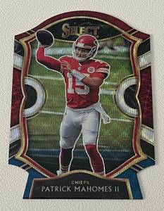 lot 326 image: Patrick Mahomes Die Cut Wave Refractor - 2020 Select #2 Prizm Concourse Football Card