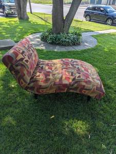 Chaise Lounge