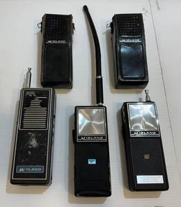 lot 2 image: 3 Vintage Midland Solid State Transceivers