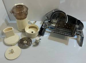lot 10 image: Vintage Rival Food Slicer & Food Processor