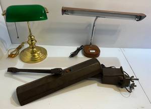 lot 27 image: Three Vintage Table Lamps