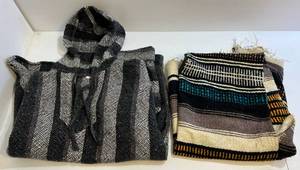 lot 66 image: Mexican Clothes 1 Pullover Hoodie XL 1 Poncho XXL