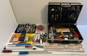 lot 221 image: Vintage Repairmans Case Filled With Tools