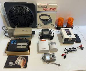 lot 247 image: Misc. Vintage Electronics