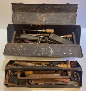 lot 276 image: Vintage Metal Tool Box Filled With Vintage Tools And More