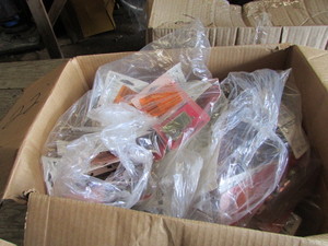 lot 22 image: Patio DoorWindow Components
