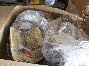 lot 25 image: Closet Door ComponentsHardware