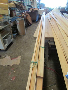 lot 29 image: Wood Trim
