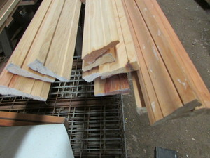 lot 31 image: Wood Trim