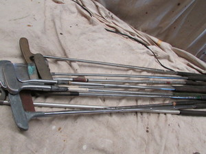 lot 95 image: Golf Putters