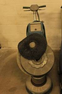lot 8 image: HILD Deluxe Heavy Duty Industrial Floor Scrubber with 8 Disc Attachments