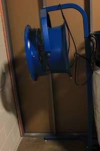 lot 76 image: Patterson 18 Hybrid Industrial Fan Patant Pending w Air Chute