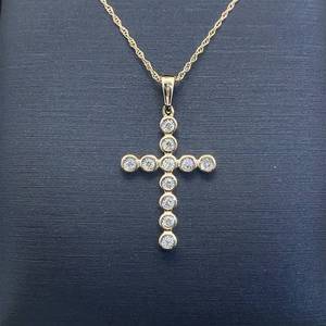 Diamond Bezel Illusion Classic Cross Drop Pendant Necklace in 14k Yellow Gold $1,425 Retail