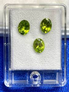 6.00 Carats of Vibrant Loose Peridot Gemstone Set 3 x 2.00ct each, Perfect for August Birthdays (LOT 2)