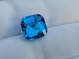 16.79 Carat Natural Electric Swiss Blue Topaz Gemstone $2211 Retail