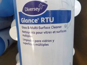 11 ct Bottles Diversey Glance RTV G...