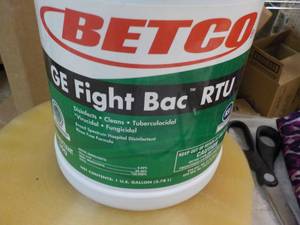 4 Gallon Jugs BETCO GE Fight Bac RT...