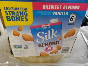 6 qts Unsweet Vanilla Silk Almond M...